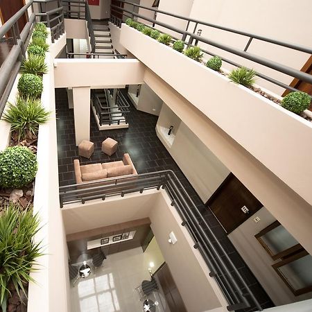 Hotel Sol By Mrhotelaria Curitiba Exterior foto