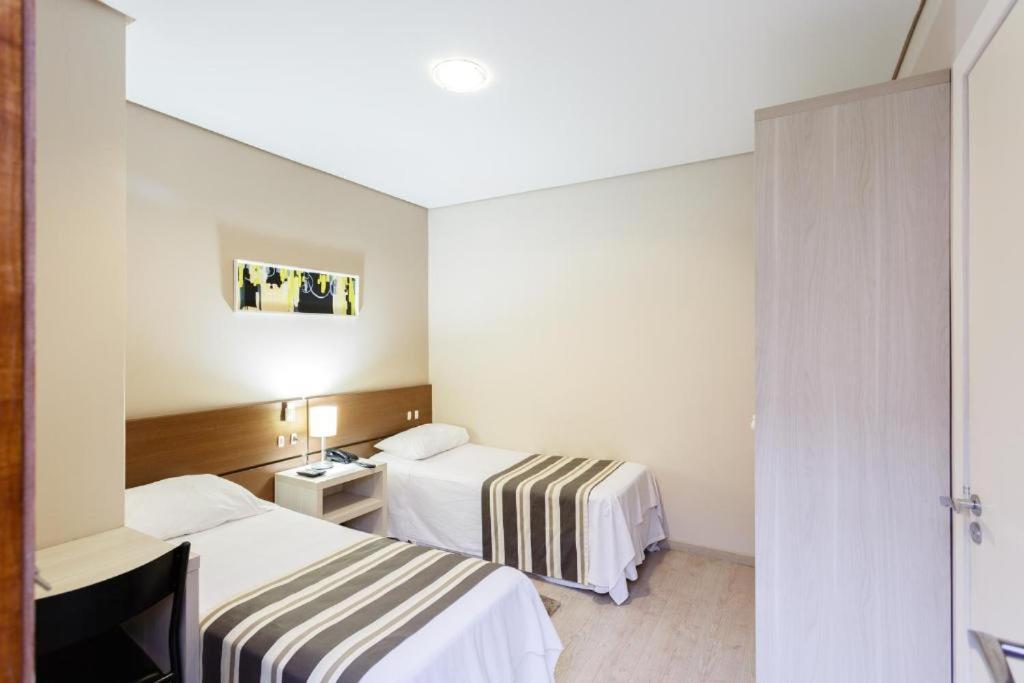 Hotel Sol By Mrhotelaria Curitiba Exterior foto