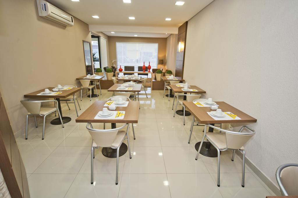 Hotel Sol By Mrhotelaria Curitiba Exterior foto