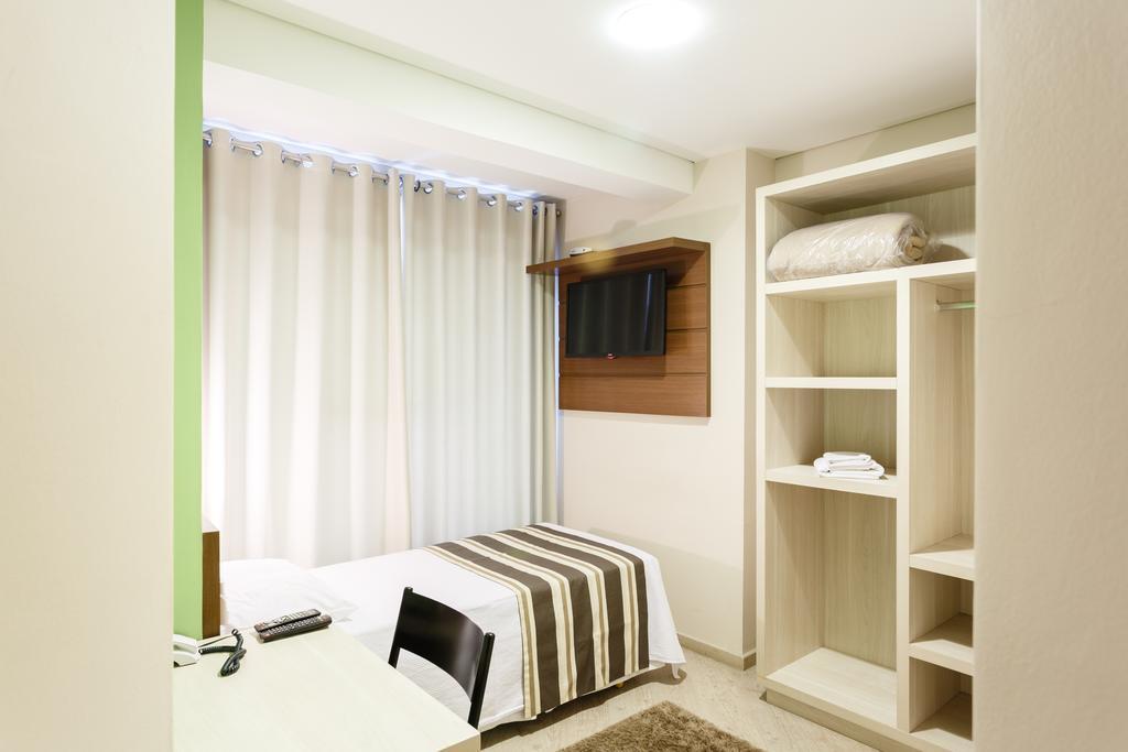 Hotel Sol By Mrhotelaria Curitiba Exterior foto